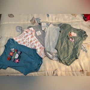 Bundle of 5 Super Sweet Infant Onesies, 4 New Without Tags! Size 6-9 Months